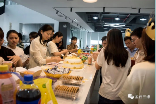 “汇”聚爱,深圳LD.COM乐动,三维3—4月集体生日会如约而至